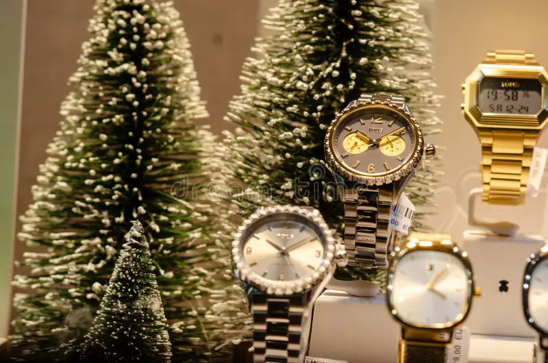 🎄 Countdown to Christmas: Our Favorite Timepieces for the Season of Giving!