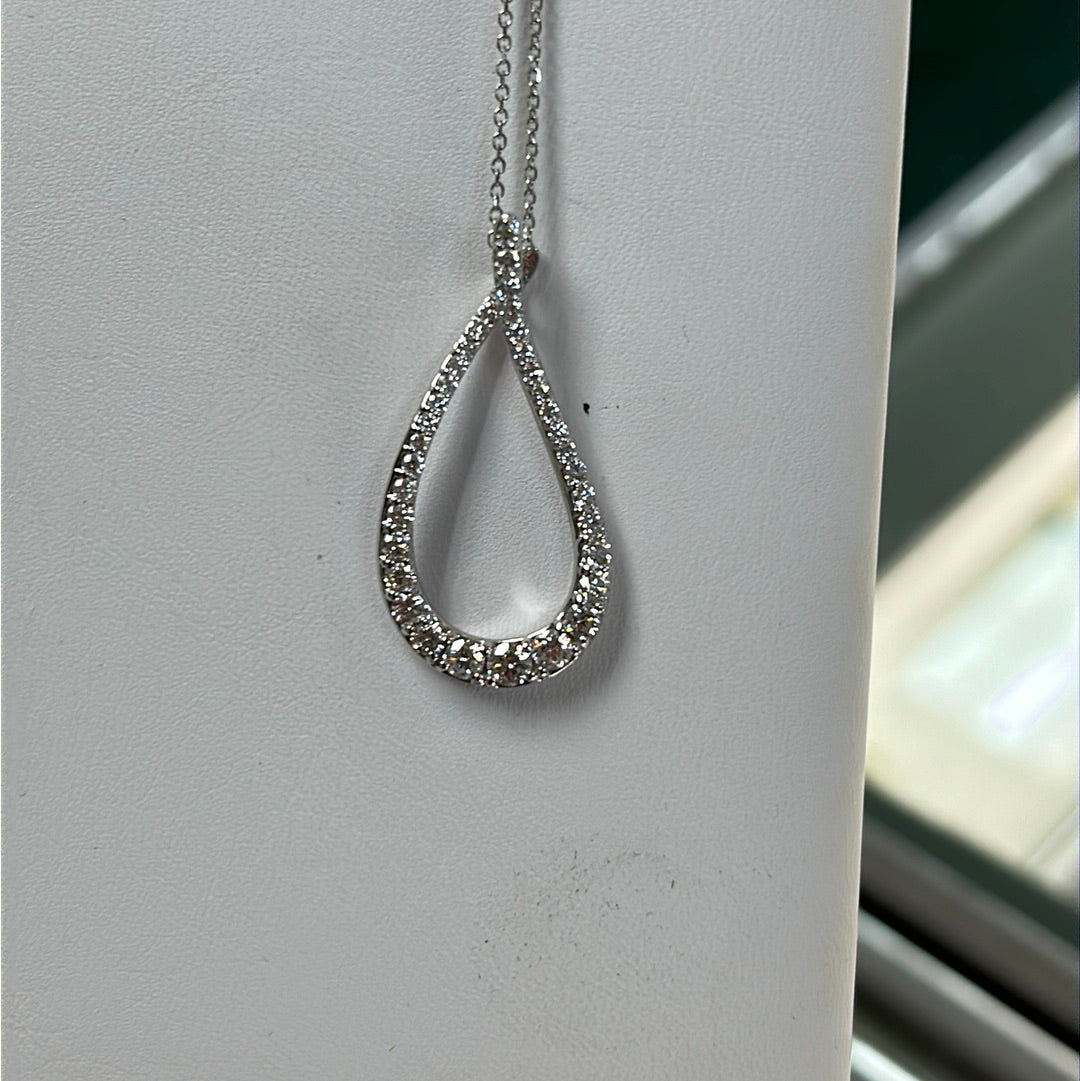 PENDANTS-UP0600
