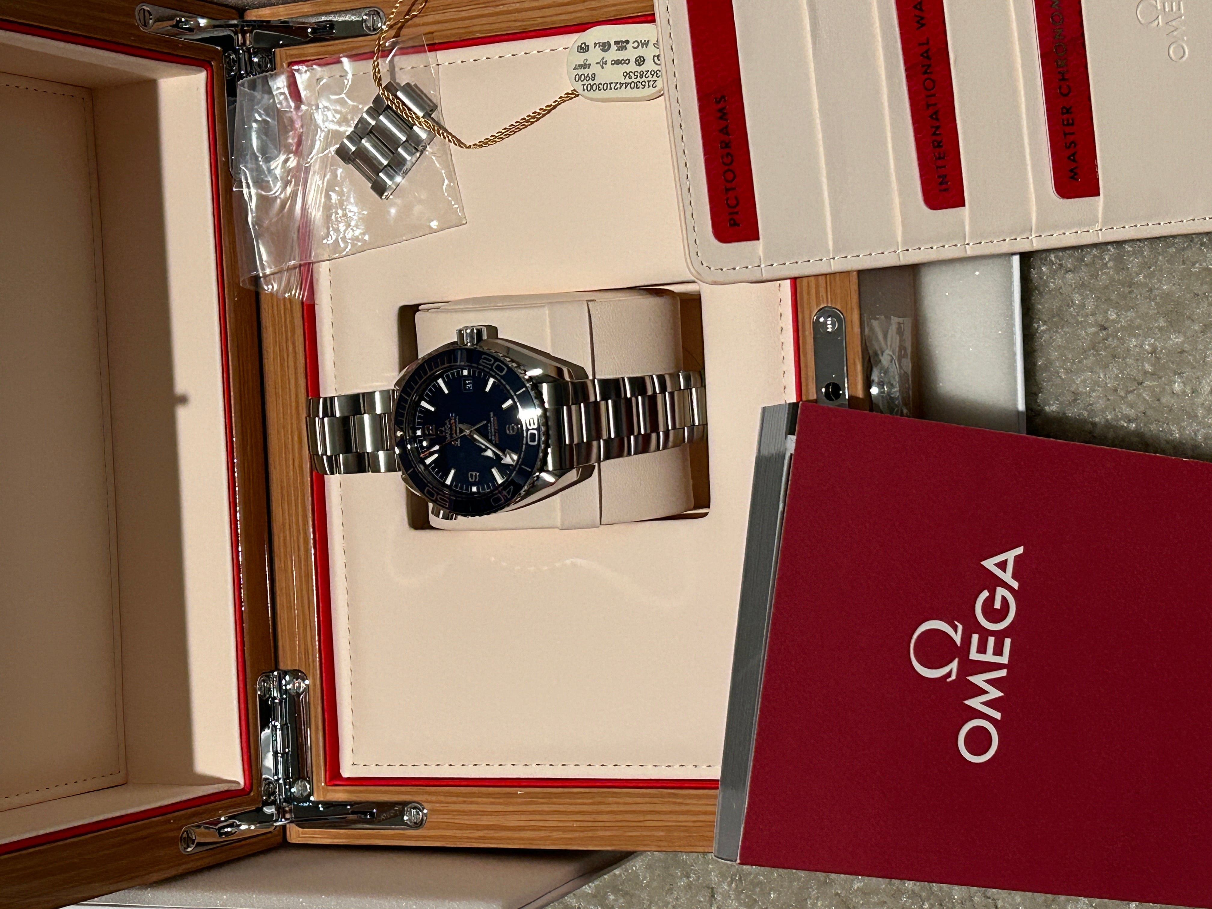 Pre Owned Omega Planet Ocean 43.5mm