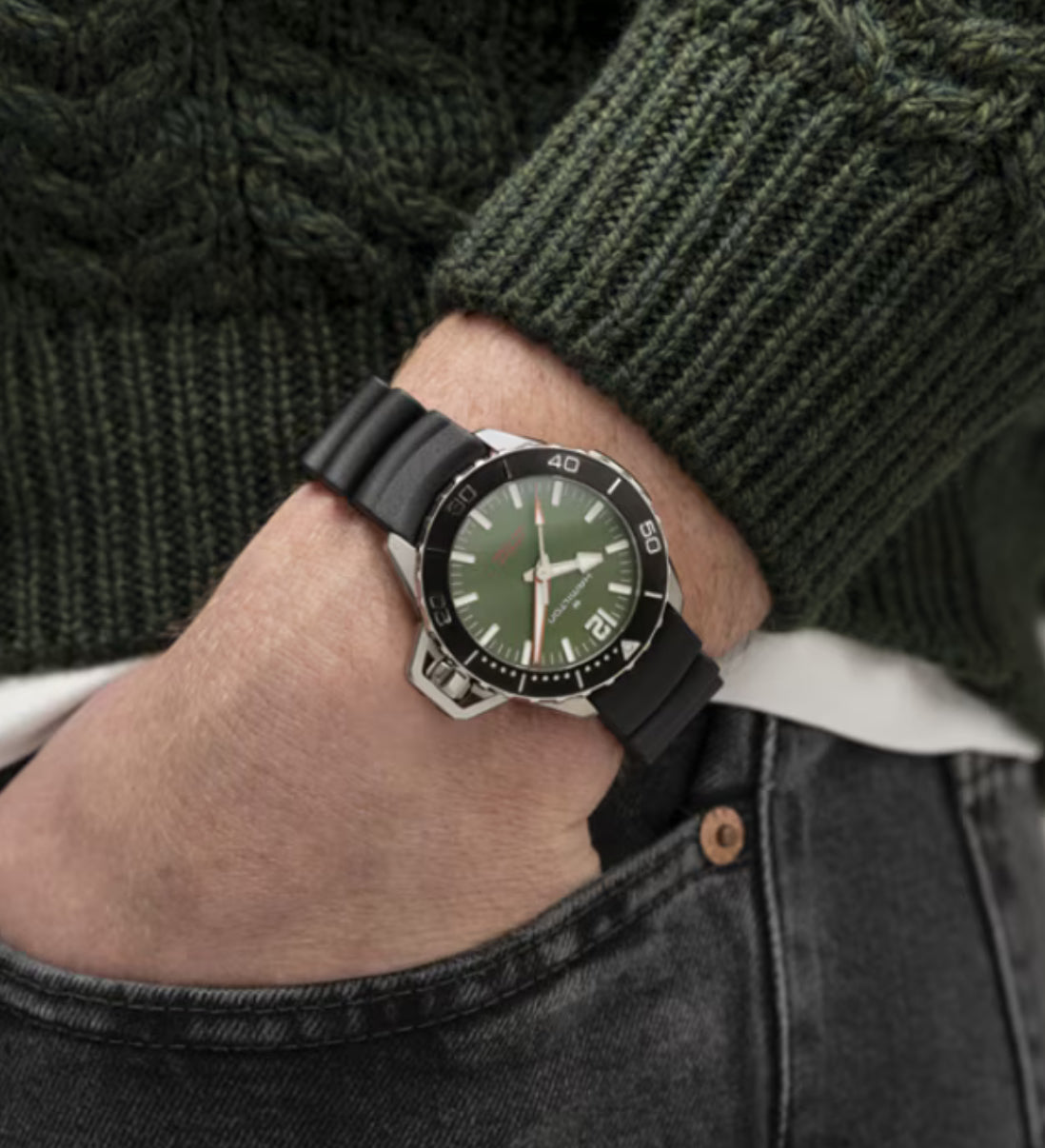 Hamilton KHAKI NAVY
FROGMAN AUTO. Automatic | 41mm | H77455360