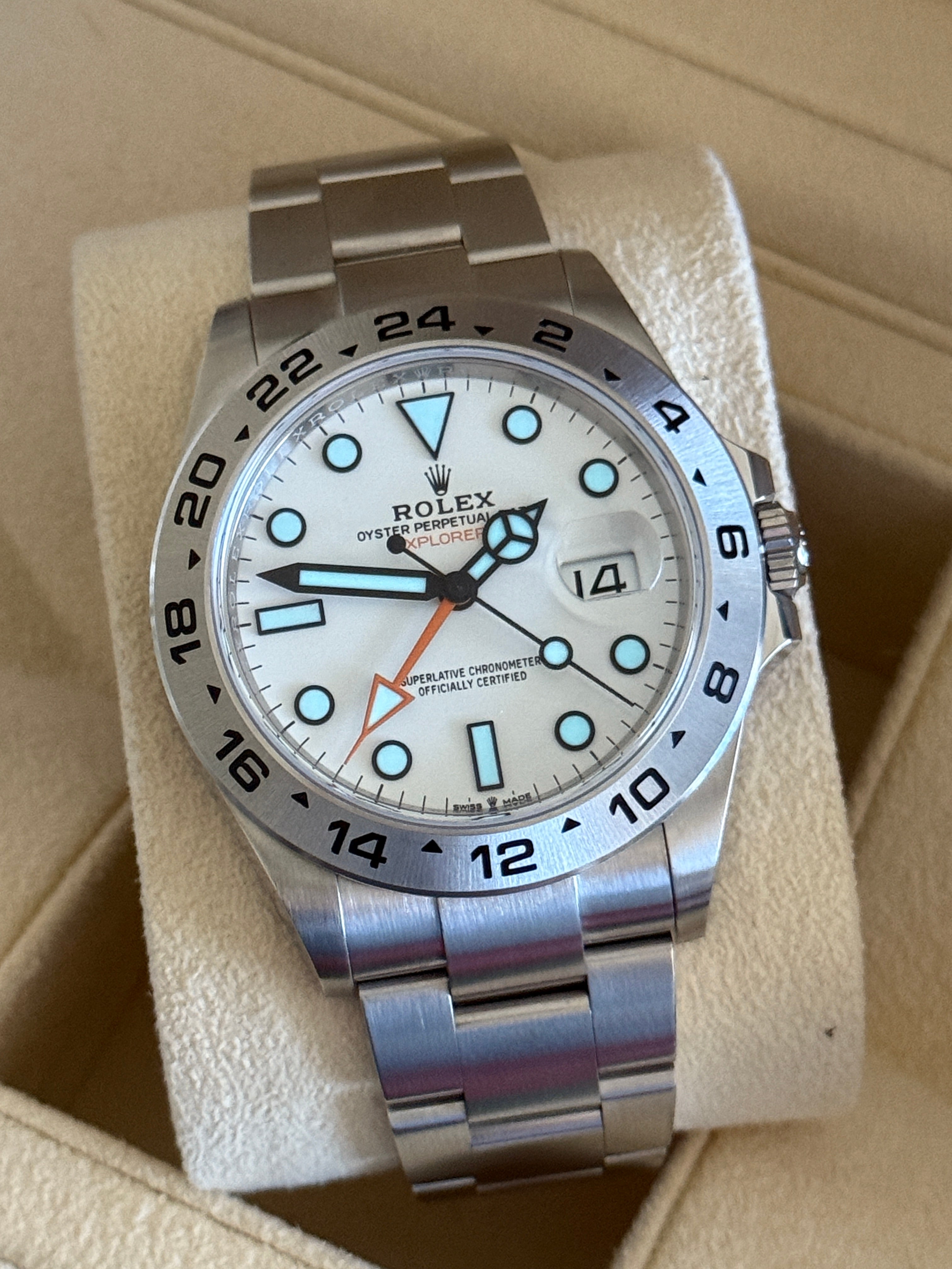 Pre Owned Rolex Explorer II 225570