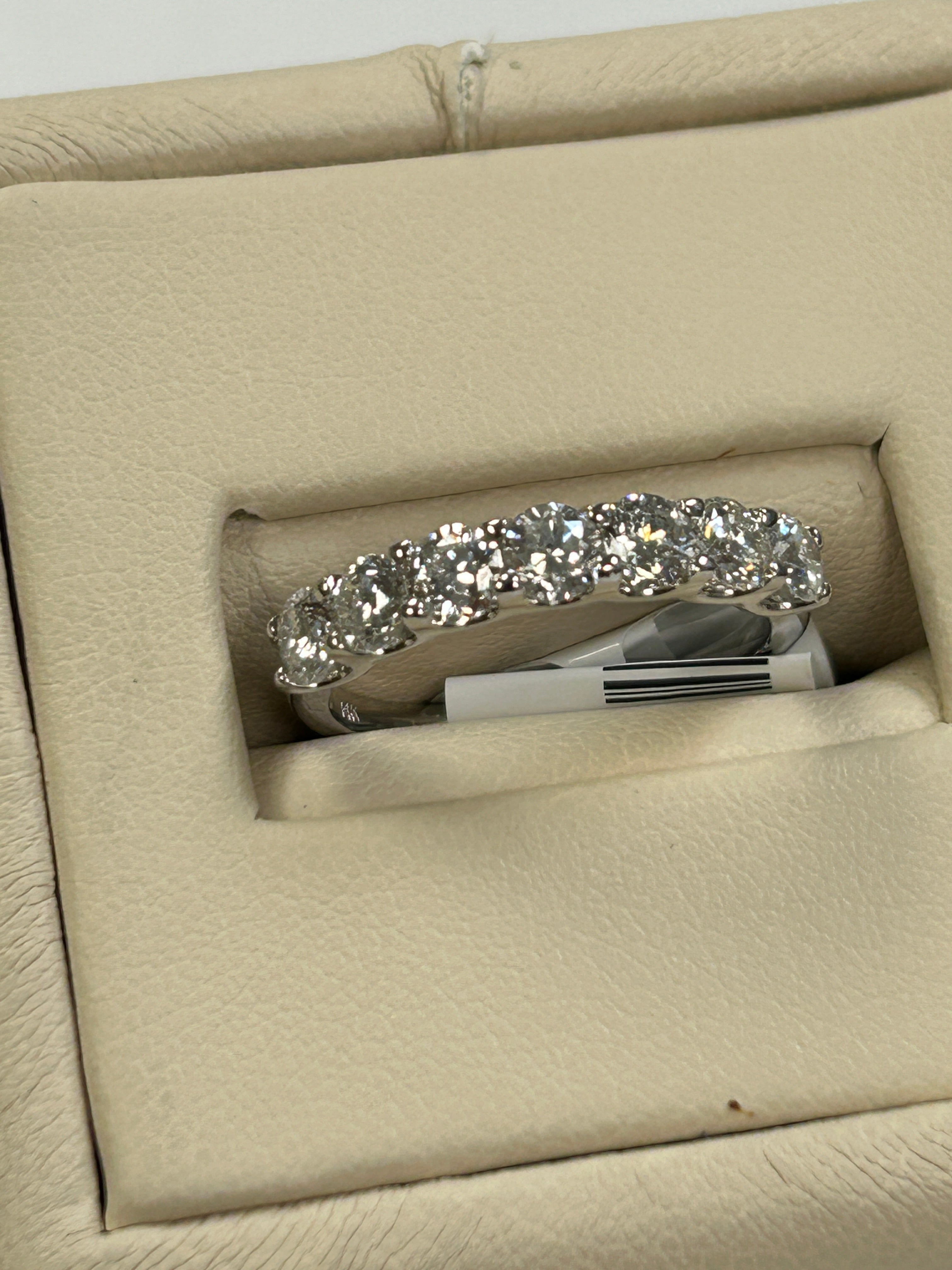 14K White Gold Diamond Wedding Band FRGUS07100AWD