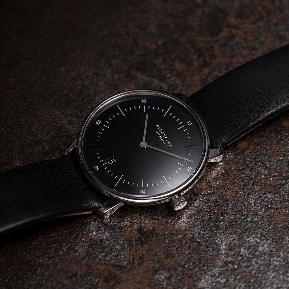 Sternglas | Naos Piano Black Automatic S02-NA53-PR07