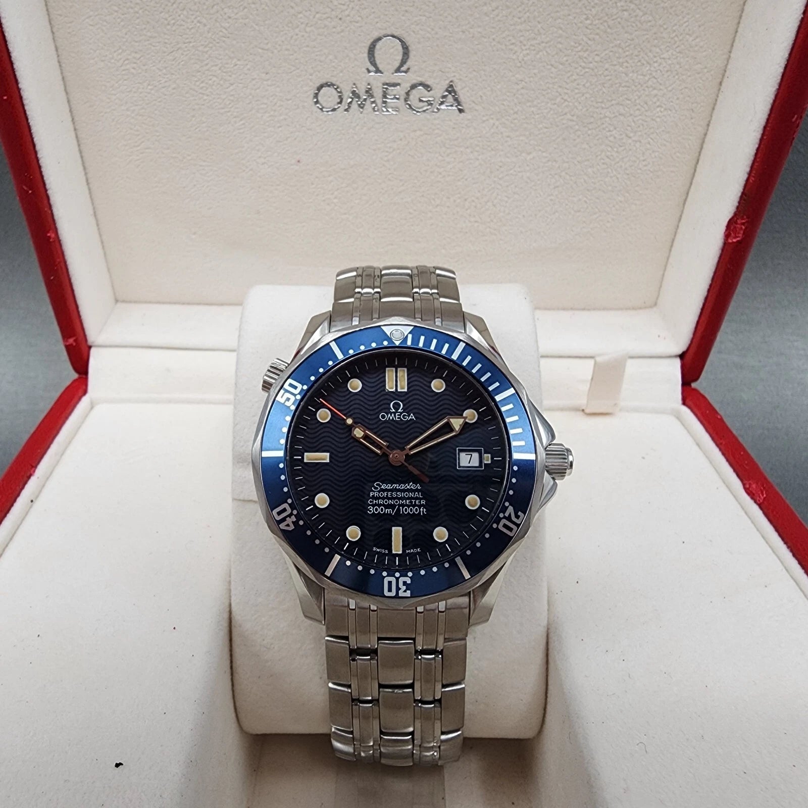 Pew Owned Omega Seamaster 2531-80