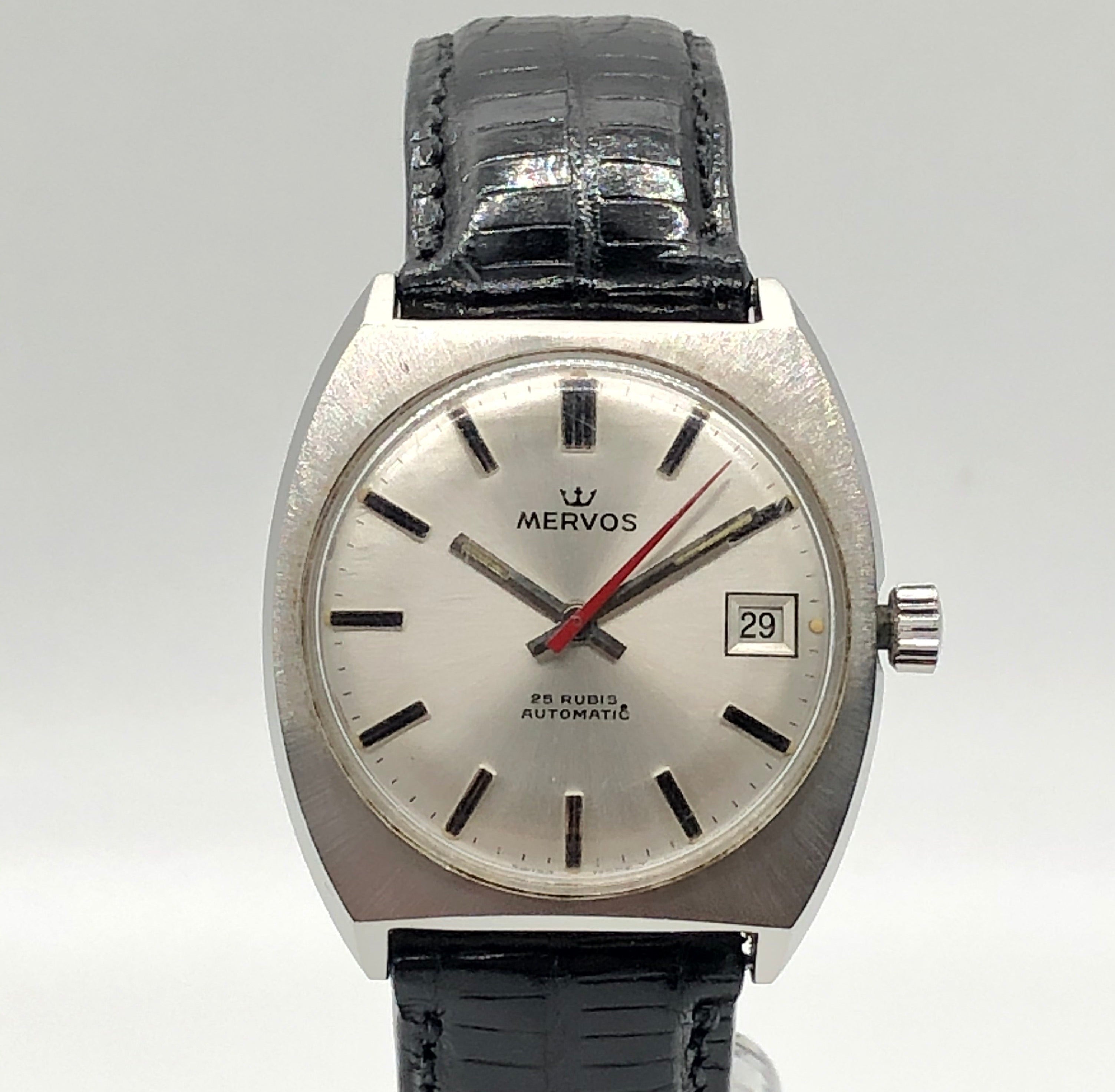 Pre-Owned Vintage Mervos Automatic - The Watch Aficionado