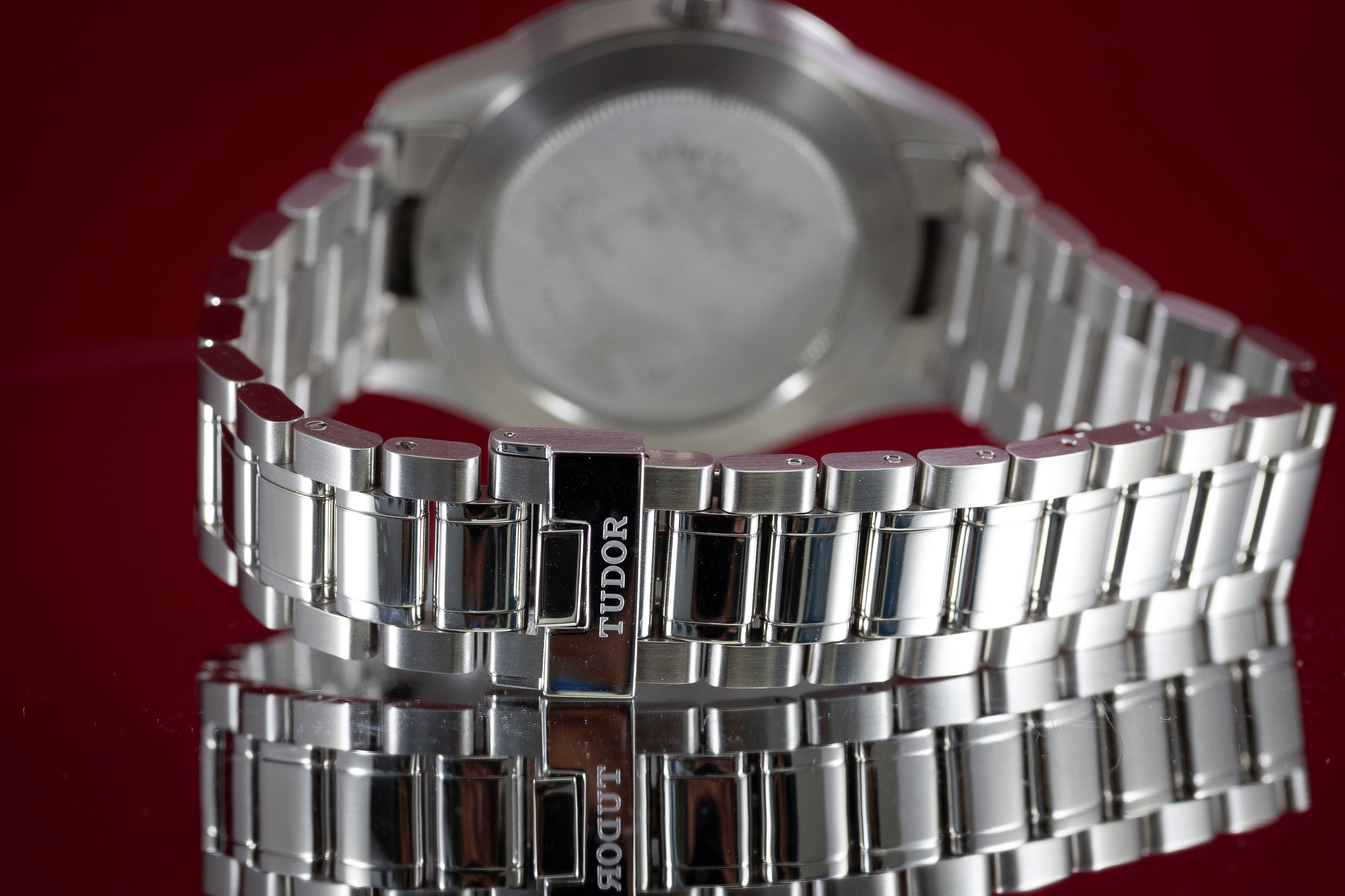 Pre Owned Tudor Style M12700-0001