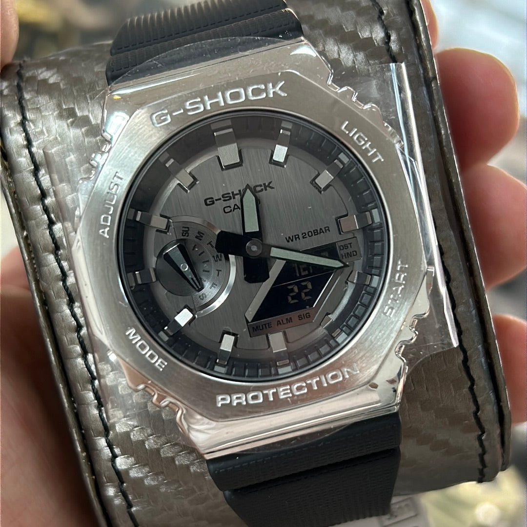 CASIO G-SHOCK-GM2100-1A