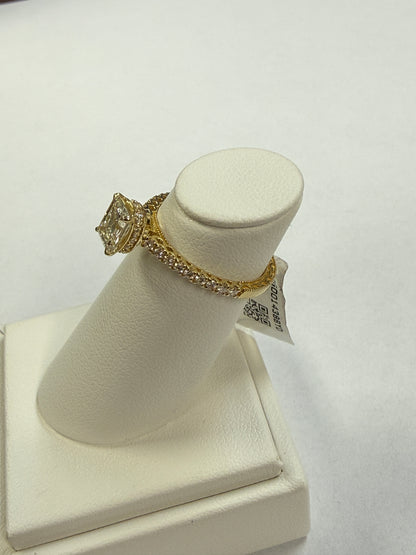 18k Yellow Gold Diamond Engagement Ring. FRG001438BYD