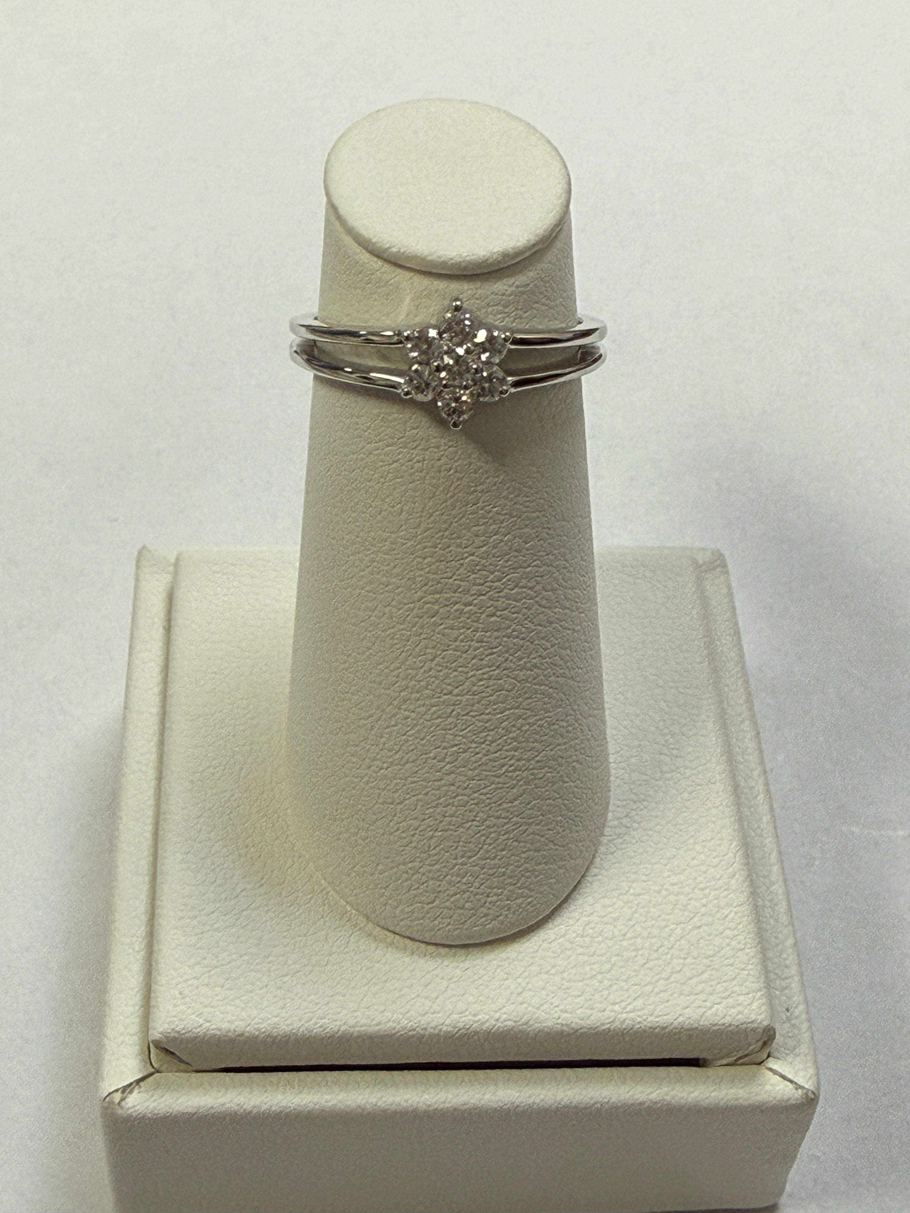 14K White Gold Diamond Ring. FRG002704AWD