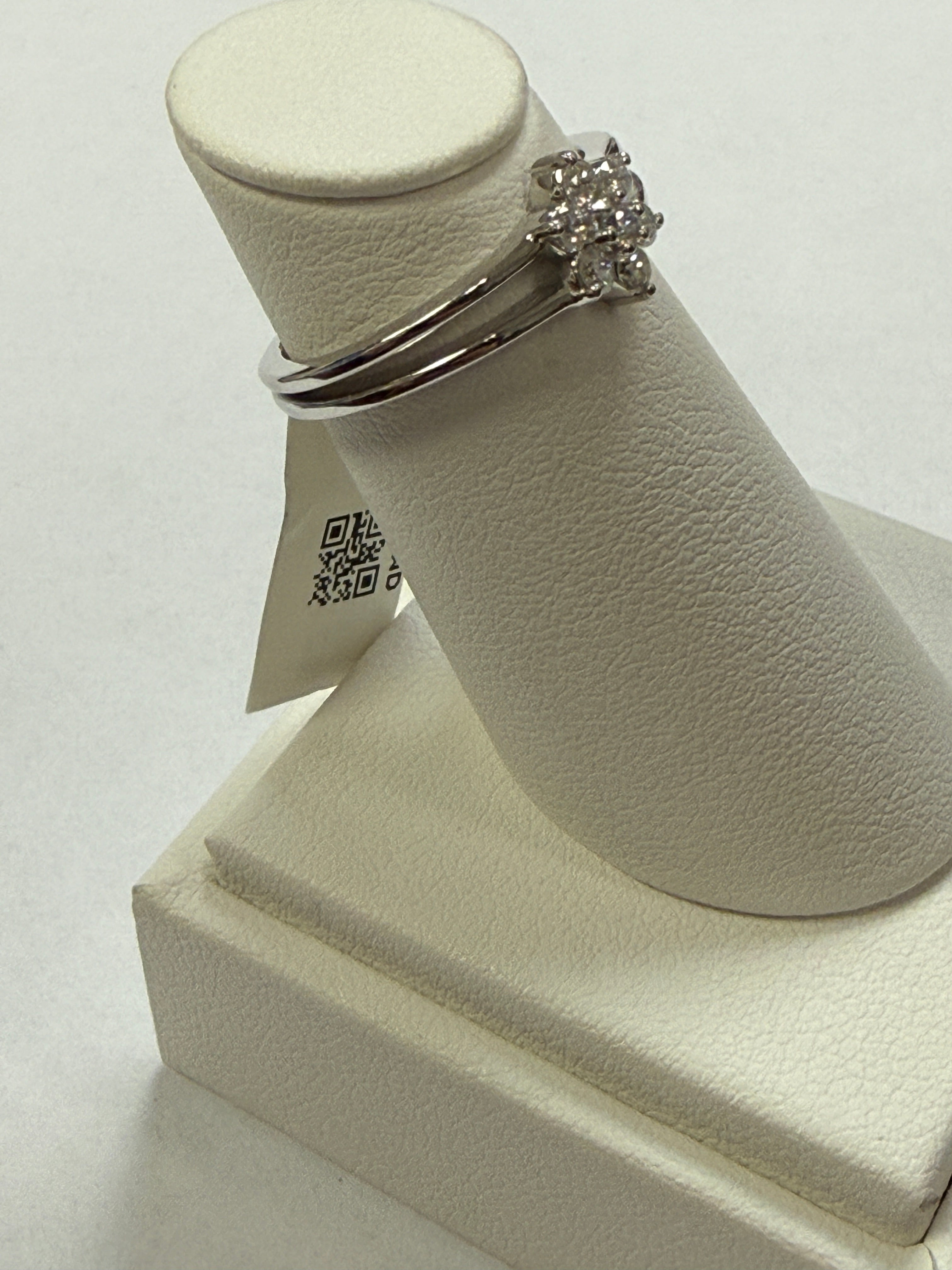 14K White Gold Diamond Ring. FRG002704AWD