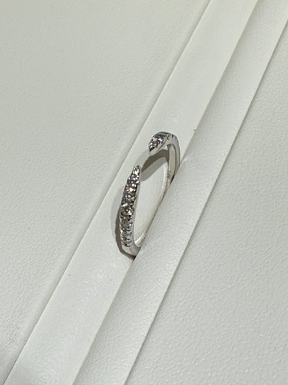 14K White gold diamond wedding band.