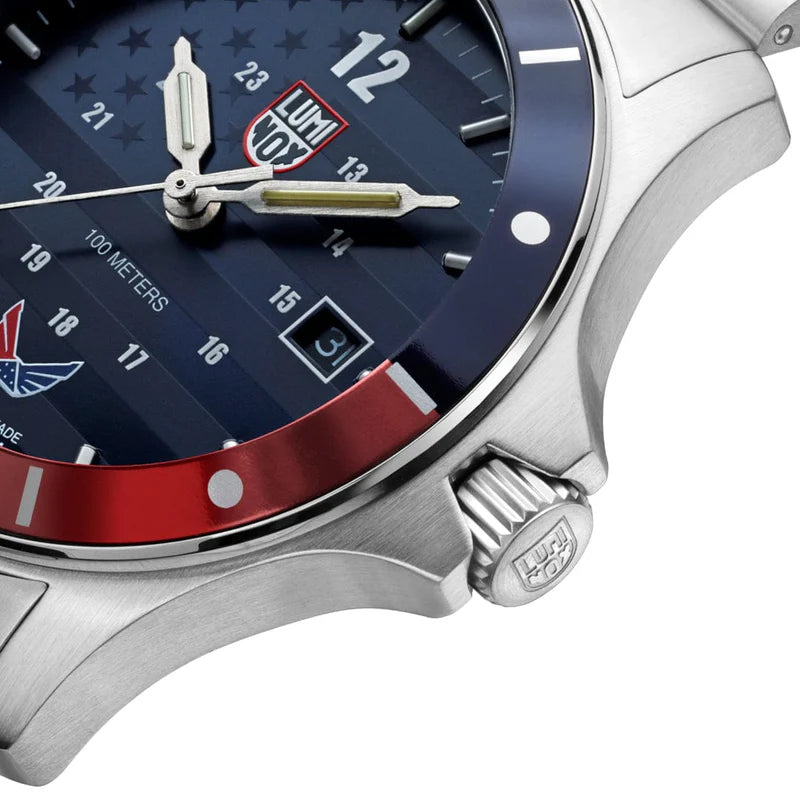 Luminox VOLITION AMERICA 'Minuteman', Dress Watch, 42 mm XS.0914.VOL