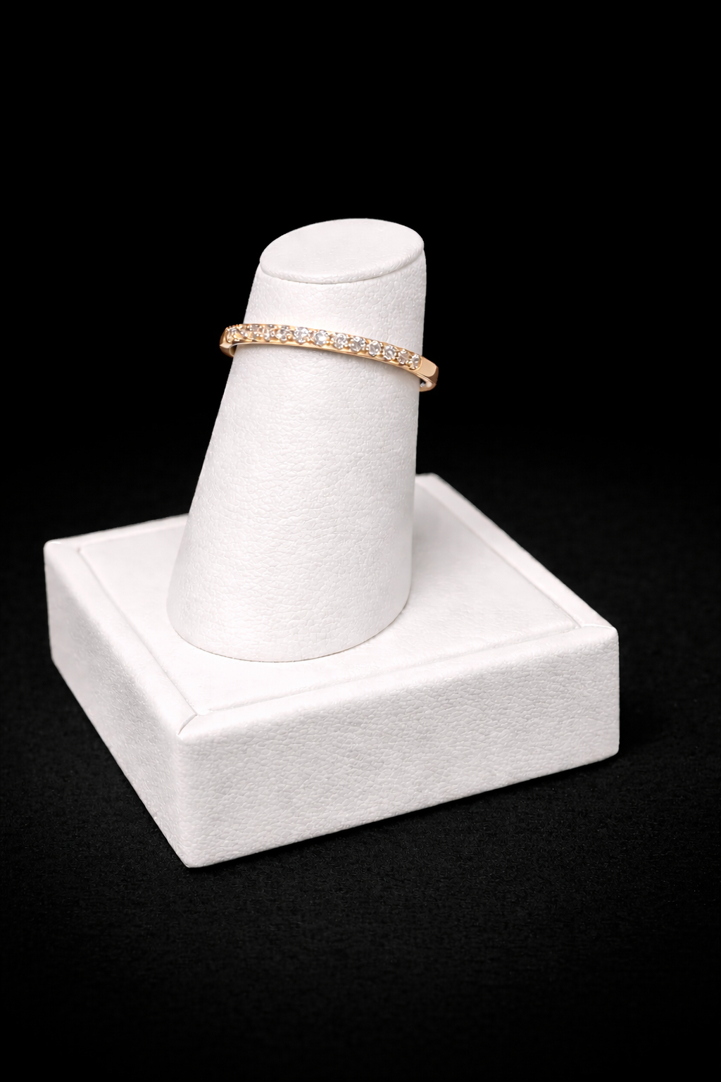 14K Rose Gold Diamond Wedding Band. FRGFP1314ARD