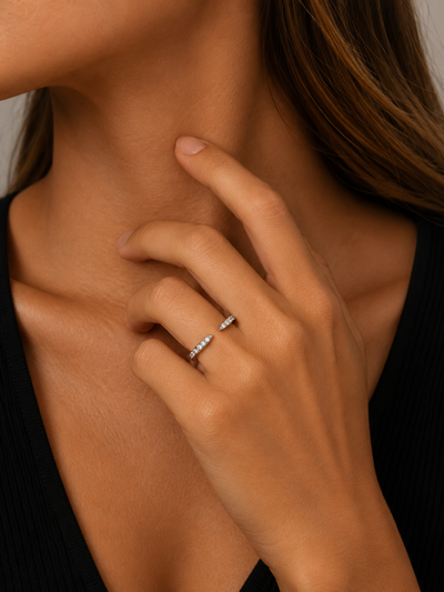 14K White Gold Diamond Wedding Band | FRG00102