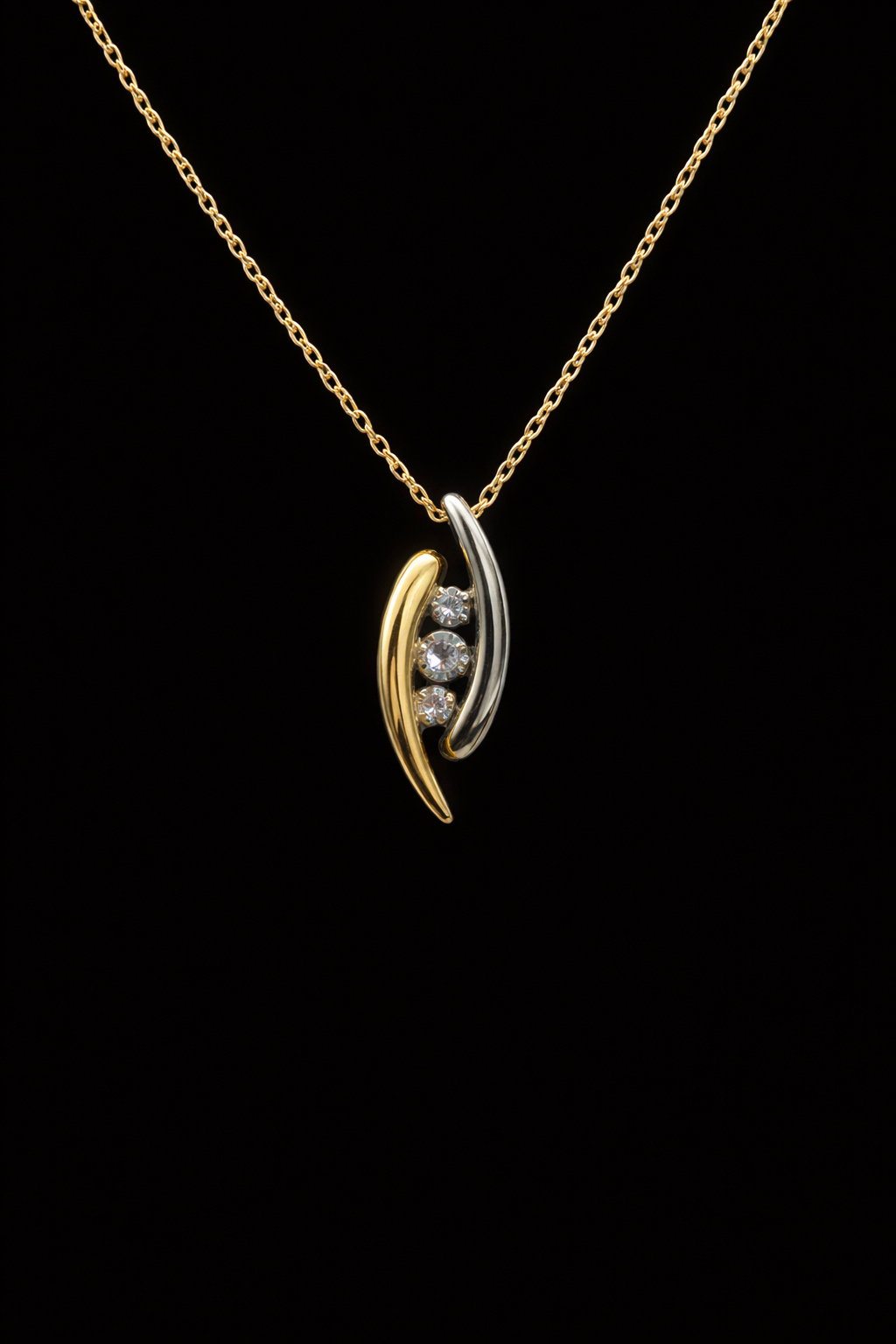 10K Yellow Gold Chain with Gold and Diamond Pendant | 14P1904E
