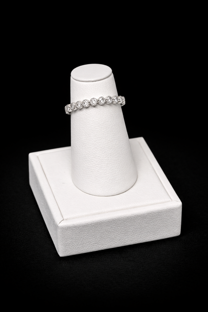 10K WG DIAMOND WEDDING BAND