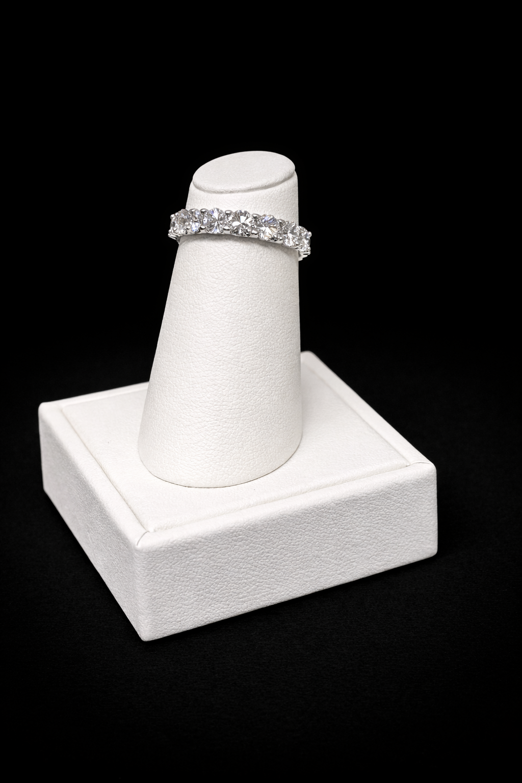 14K White Gold Diamond Wedding Band FRGUS07100AWD
