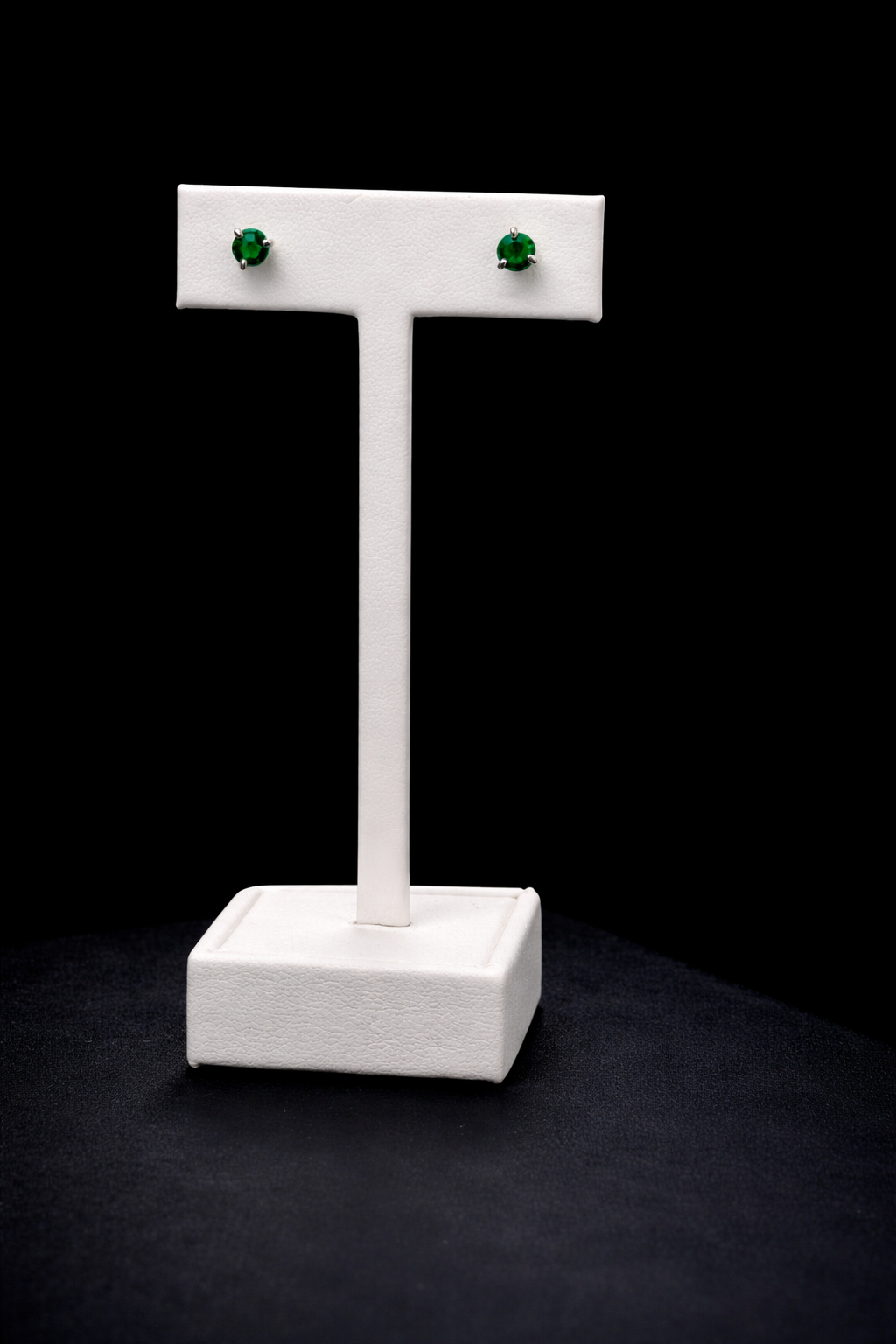 14K White Gold Emerald Earrings