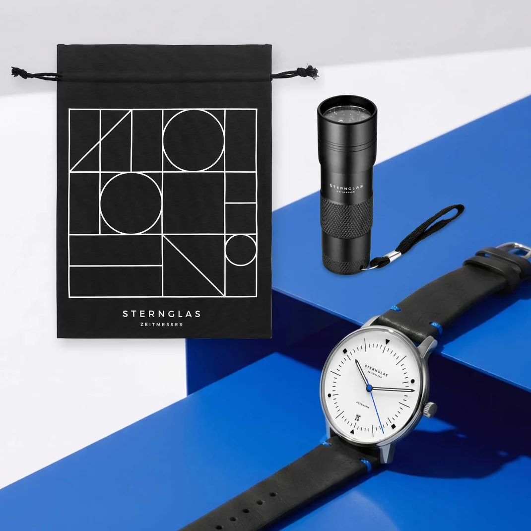 Sternglas | Sternglas S02-NAI45-VI30 Men's Naos Limited Edition Bauhaus X Watch